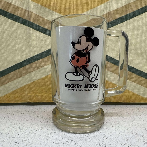 VINTAGE DISNEY GLASS MUGS - MICKEY MOUSE & PLUTO - Picture 2 of 5